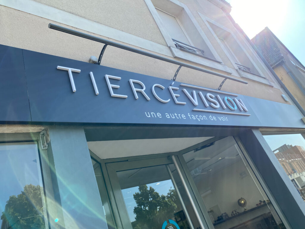 enseigne lumineuse ou non angers