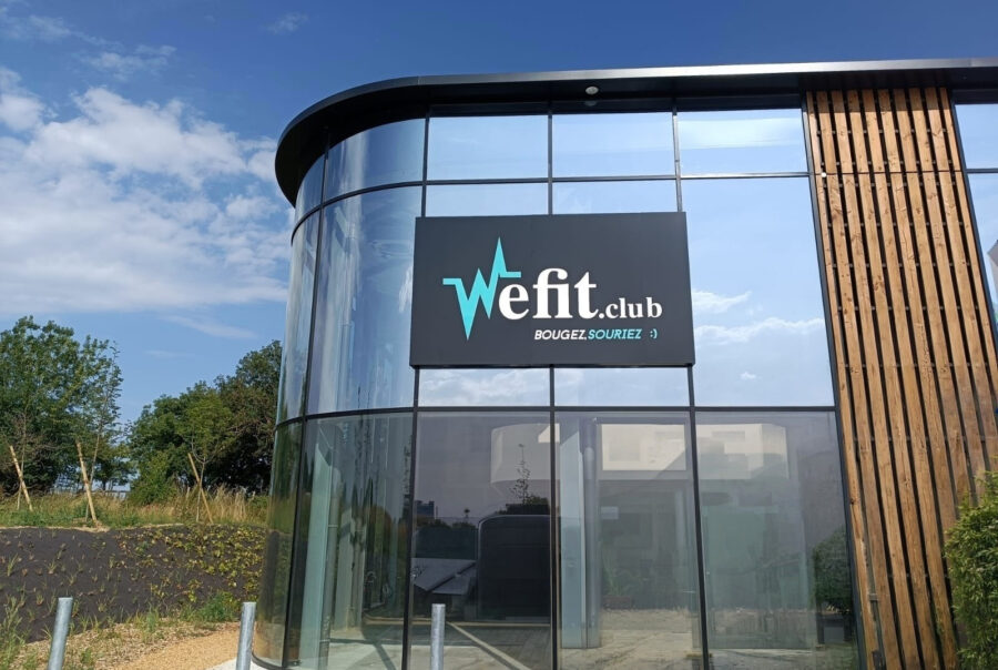 signalétique intérieure extérieure enseigne wefit zone commerciale 2
